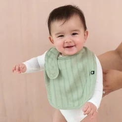Bamboo Muslin Bib in Jojoba