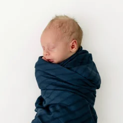 Bamboo Muslin Swaddle Blanket in Oxford