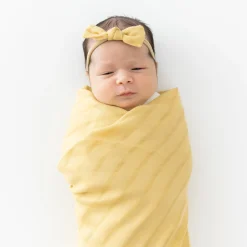 Bamboo Muslin Tiny Bow in Sandcastle