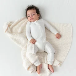 Chunky Knit Baby Blanket in Cloud