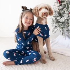 Dog Tee in Frosty Friends