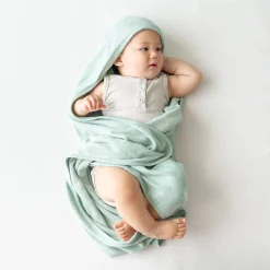 Hooded Bath Towel in Sage