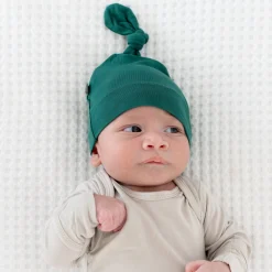 Knotted Cap in Emerald