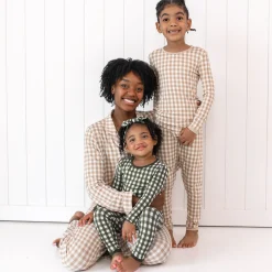 Long Sleeve Pajamas in Gingham Fir