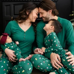 Long Sleeve Pajamas in Merry and Bright