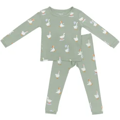 Long Sleeve Pajamas in Silly Goose
