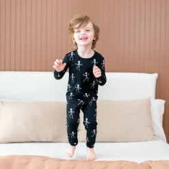 Long Sleeve Pajamas in Skeleton