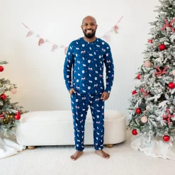 Men's Jogger Set in Frosty Friends