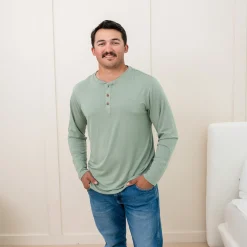 Men's Long Sleeve Henley Top in Thyme