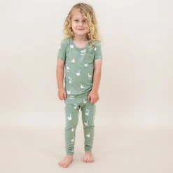 Short Sleeve with Pants Pajamas in Silly Goose