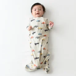 Sleep Bag in Vintage Truck 0.5