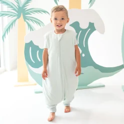 Sleep Bag Walker in Dew 1.0