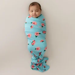 Swaddle Blanket in Hibiscus