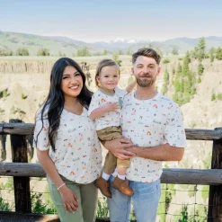Women's Relaxed Fit V-Neck in Road Trip
