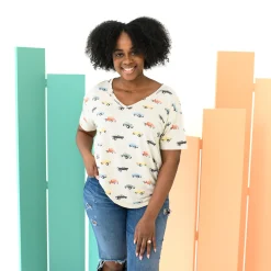 Women’s Relaxed Fit V-Neck in Vintage Truck