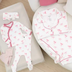 Women’s Short Sleeve Pajama Set in Bow