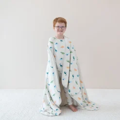 Youth Blanket in Ecru Roar 1.0