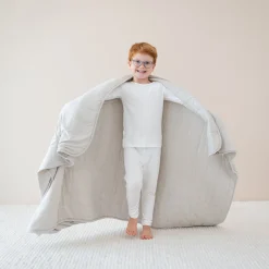 Youth Blanket in Oat 1.0