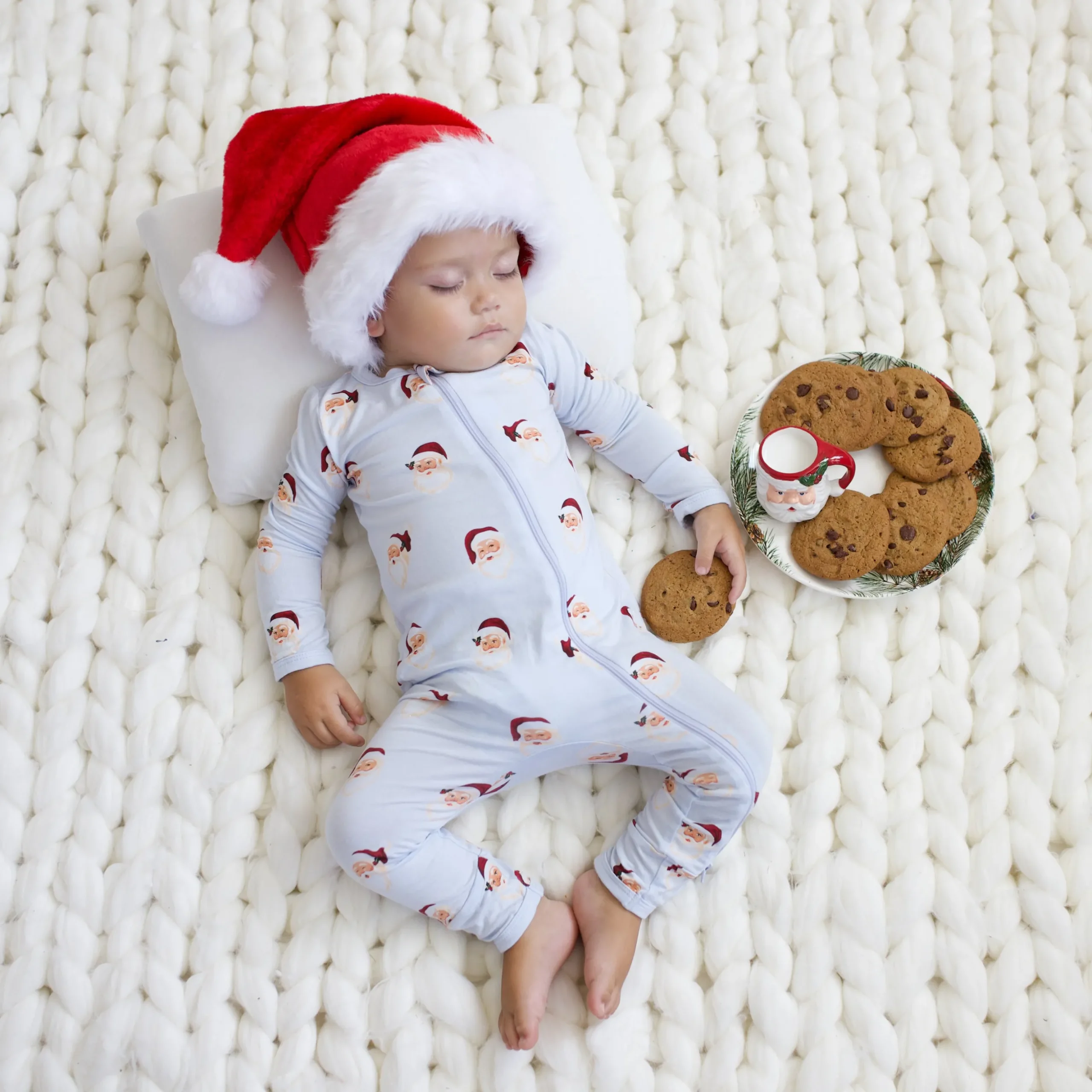 Zippered Romper in Vintage Santa