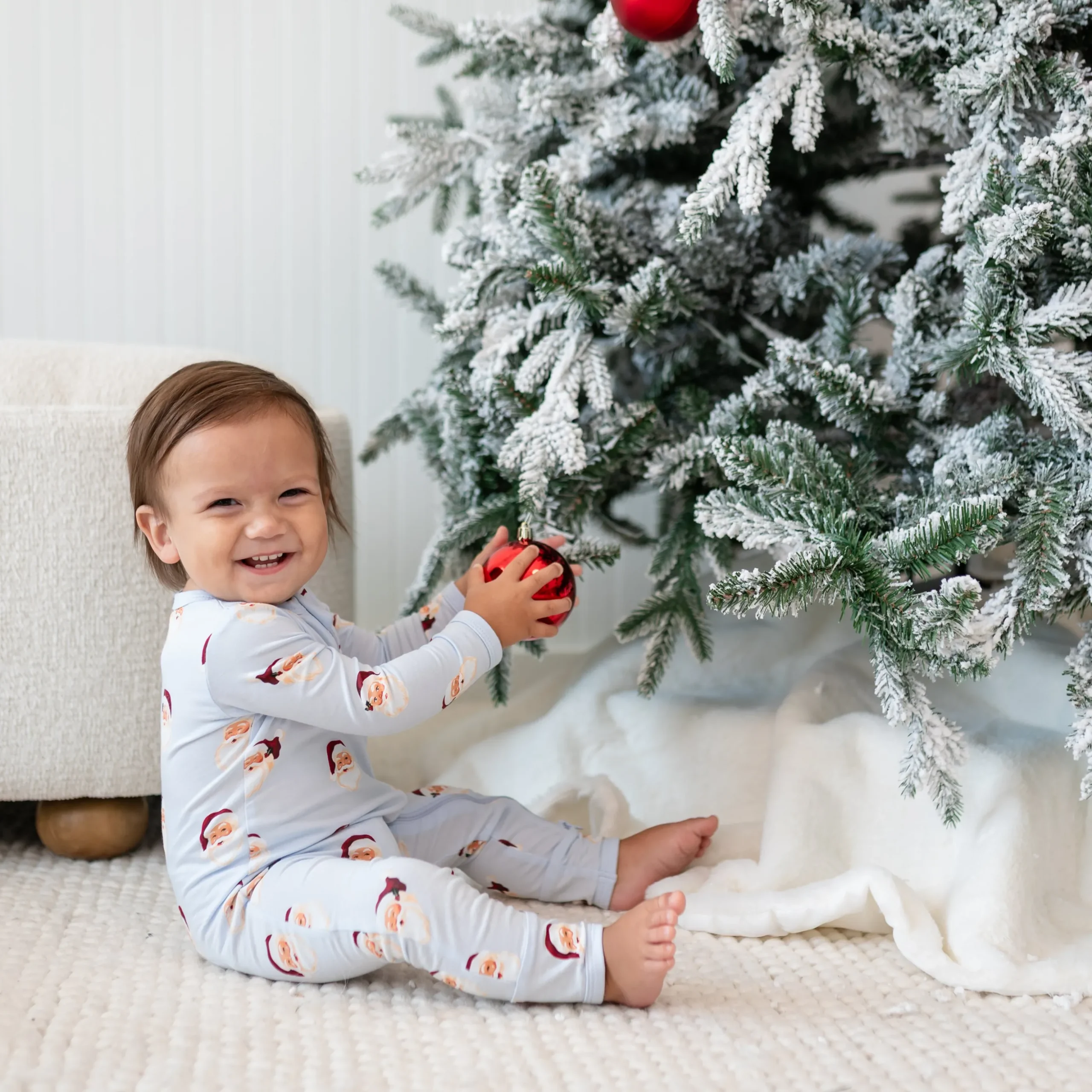 Zippered Romper in Vintage Santa
